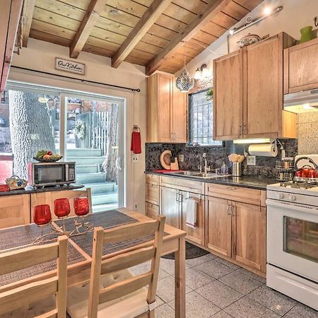 Boho Crestline Cabin, 1 Mile To Lake Gregory! Extérieur photo